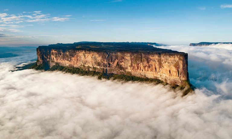 wp4201920-mount-roraima-wallpapers